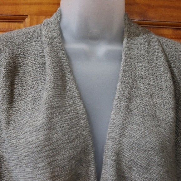 Eileen Fisher Gray Alpaca High Low Cardigan Sweater Set Medium - Picture 8 of 16